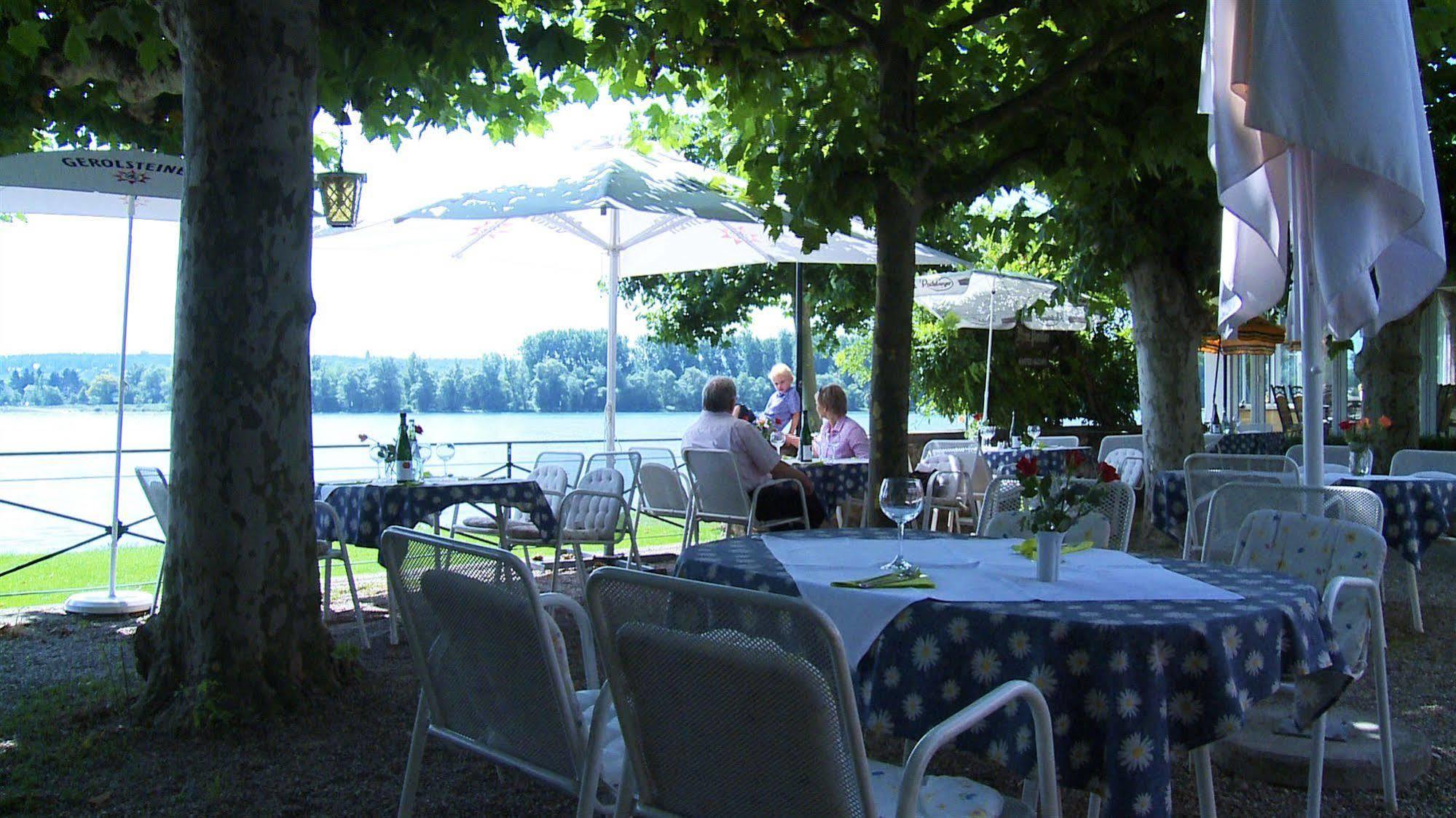 Zum Neuen Schwan Hotel Walluf Exterior foto